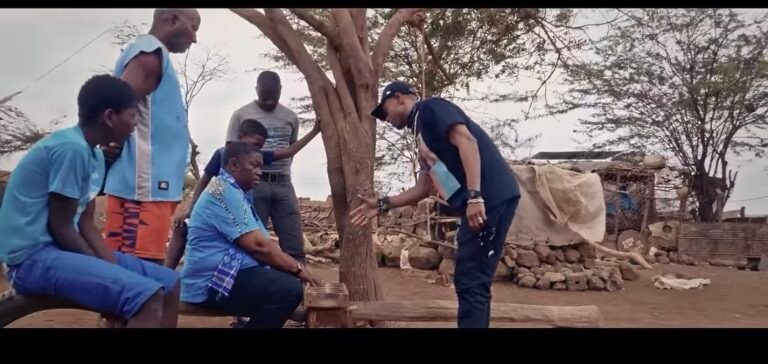 Omi Grandi Zeca e loony